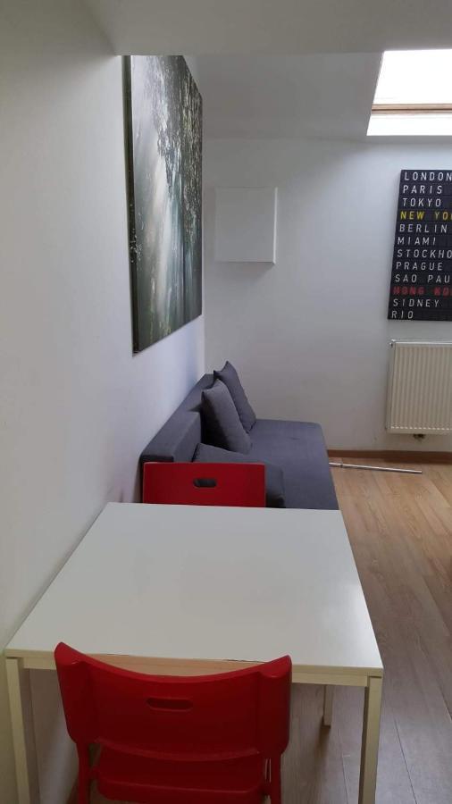 Central Duplex Sleeps 4 Брюссель Екстер'єр фото